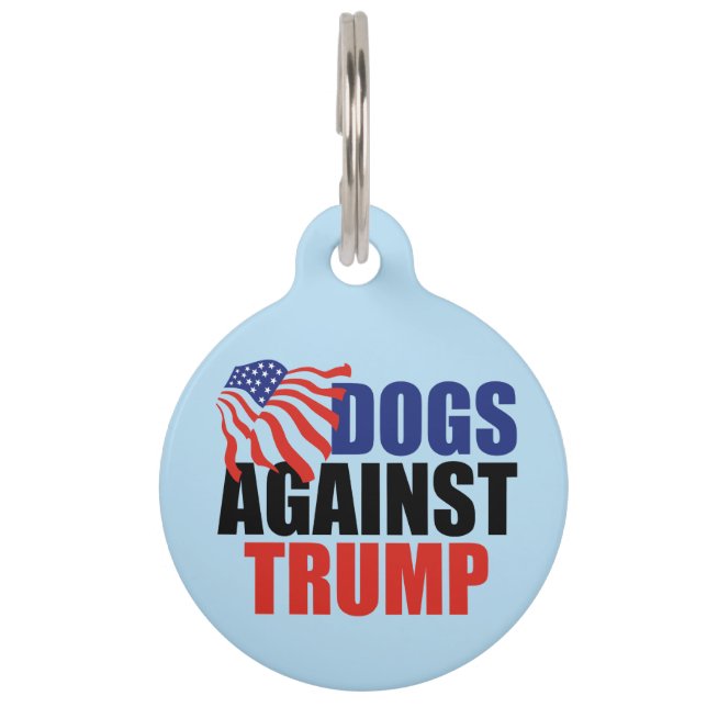 Médaillon Pour Animaux Chiens contre Trump (Devant)