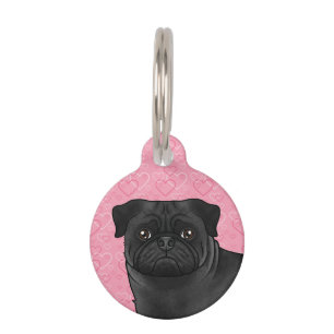 Médaillon Pour Animaux Tête de Pug Noir en Gros Plan sur un Motif de Cœur