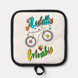 Medellin Blossom Colombia Pot Holder
