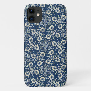 Medieval Style Vintage Floral Pattern iPhone 11 Case