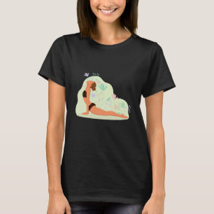 meditation yoga zen spiritual buddhism girl T-Shirt