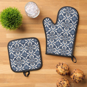 Mediterranean Tiles, Portugese, Azulejo, Majolica Oven Mitt & Pot Holder Set