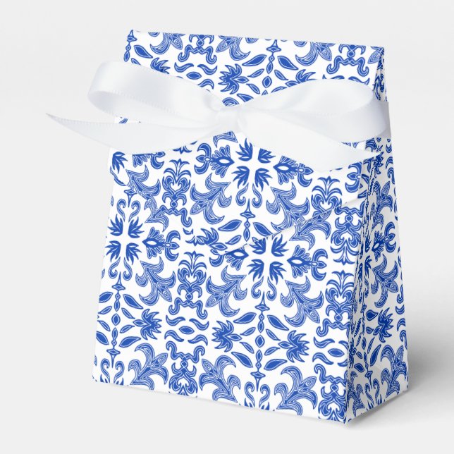 Mediterranean Wedding Favour Box with Bow (Front Side)