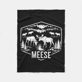 Meese Funny Moose Humour Camping Wildlife Outdoor Fleece Blanket