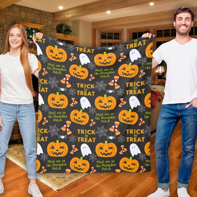Meet Me In The Pumpkin Patch Cute Halloween Fleece Blanket (Meet Me In The Pumpkin Patch Cute Halloween Fleece Blanket)