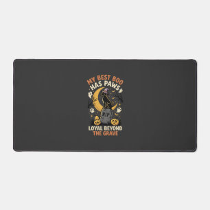 Méfait Canin sous la Lune d'Halloween