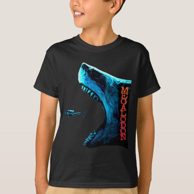 Megalodon Primeval Shark Dorsal Fin Teeth Ocean Pr T-Shirt (Front)