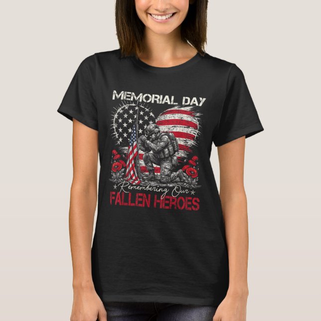 Memorial Day Remembering Fallen Heroes Flag T-Shirt (Front)