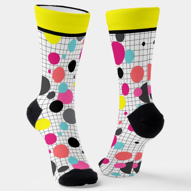 Memphis polka dots socks (Angled)