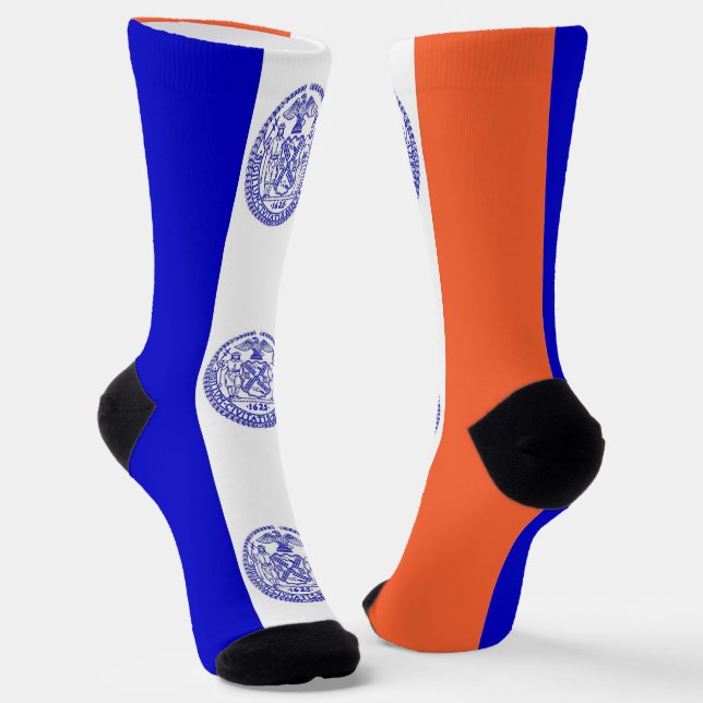 Men crew socks with flag of New York City (Angled)