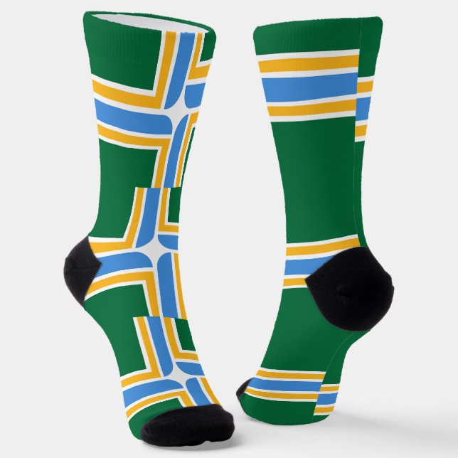 Men crew socks with flag of Portland, Oregon (Angled)