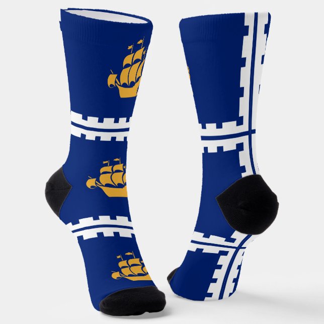 Men crew socks with flag of Quebec City (Angled)