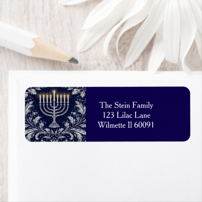Menorah Navy Profond Motif William Morris (En situation)