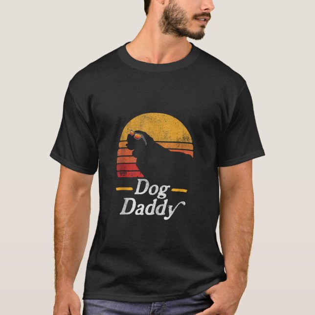 Mens Bernard Dog Daddy Sunglasses Graphic Father s T-Shirt (Front)