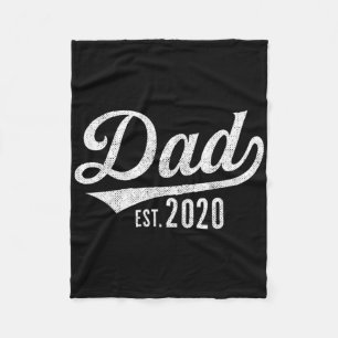 Mens Dad Est. 2020 Shirt - Expecting Baby Fathers Fleece Blanket
