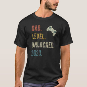 Mens Dad Level Unlocked 2023 Gamer Pregnancy Soon T-Shirt