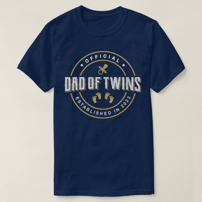 Mens Dad of Twins 2022 New Daddy To Be Funny Expec T-Shirt (Design Front)