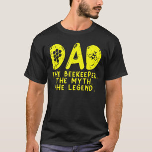 Mens Dad The Beekeeper Myth Legend Beekeeping Bee  T-Shirt