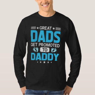 Mens Distressed Greatest Dads Get Promoted To Dadd T-Shirt