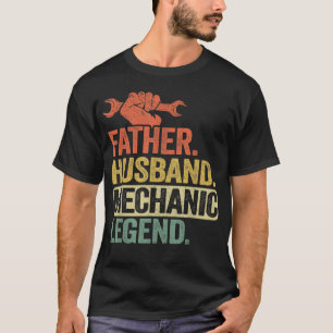Mens Father Husband Mechanic Legend Car Vintage Au T-Shirt