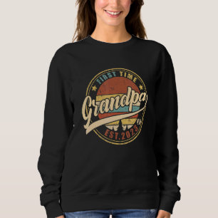 Mens First Time Grandpa 2023 For Promoted To Dad Sweatshirt
