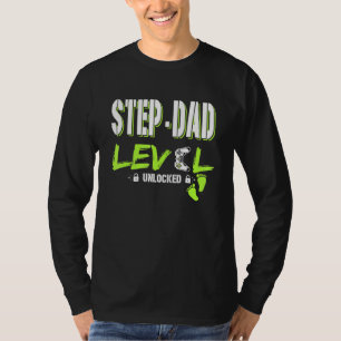 Mens Gaming Step-Dad Level Unlocked Gamer Levelled T-Shirt