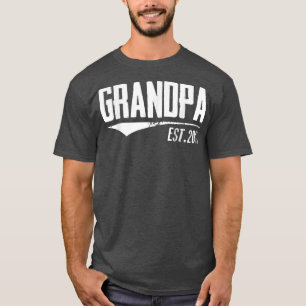 Mens Grandpa Est 2017 New Grandpa Gifts first fat T-Shirt