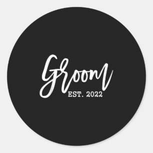 Mens Groom 2022 Classic Round Sticker