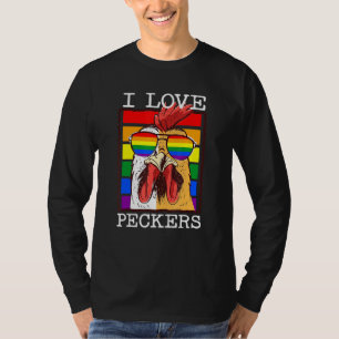 Mens I Love Peckers Rooster Gay Lgbt Rainbow Chick T-Shirt