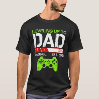 Mens Levelling Up To Dad Est 2022 Vintage Design F T-Shirt