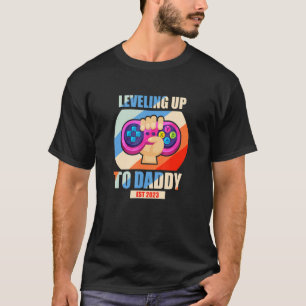 Mens Levelling Up To Daddy 2023 New Dad Video Game T-Shirt