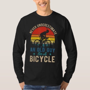Mens Never Underestimate An Old Guy On A Bicycle V T-Shirt