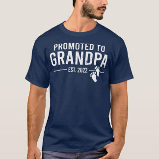 Mens Promoted to Grandpa 2022 New First Time To Be T-Shirt