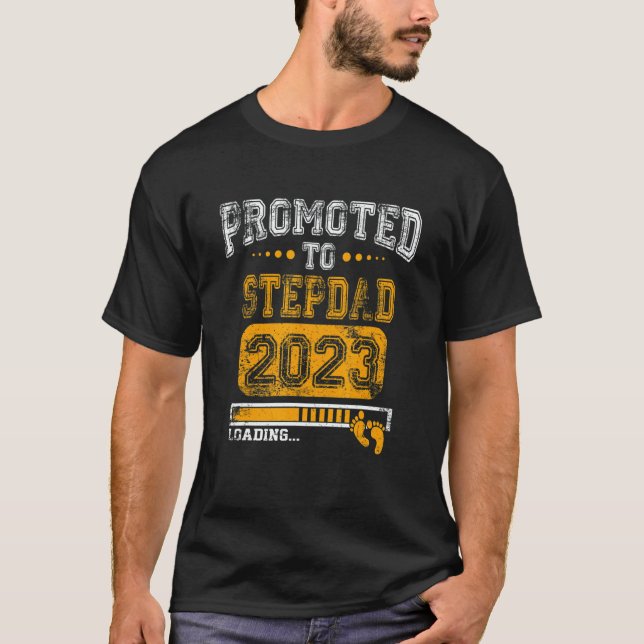 Mens Promoted To Stepdad 2023 Soon To Be New Dad 2 T-Shirt (Front)