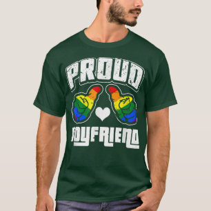 Mens Proud Boyfriend Of LGBTQ Rainbow LGBT Gay Pri T-Shirt