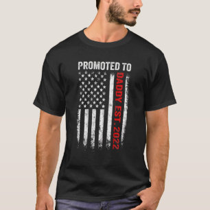 Mens Red Line Promoted To Daddy 2022 Firefighter D T-Shirt