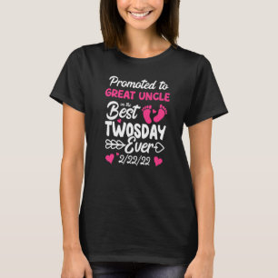 Mens Twosday Promoted To Great Uncle New Baby Anno T-Shirt