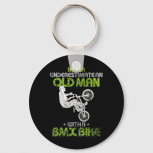 Mens Vintage Never Underestimate An Old Man With A Keychain