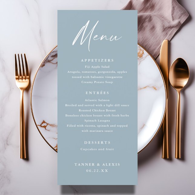 Menu de mariage bleu poussiéreux de script moderne (Modern script simple dusty blue wedding menu.
)