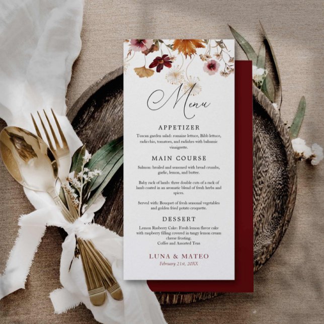 Menu de mariage floral boho automnal de Bourgogne (Boho Burgundy Floral Menu Card)