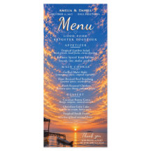 Menu de mariage personnalisé au coucher du soleil