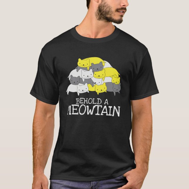 MEOWTAIN  Cat    Animal Cat T-Shirt (Front)