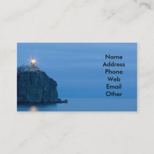 Mer et phare aux cartes de visite de nuit