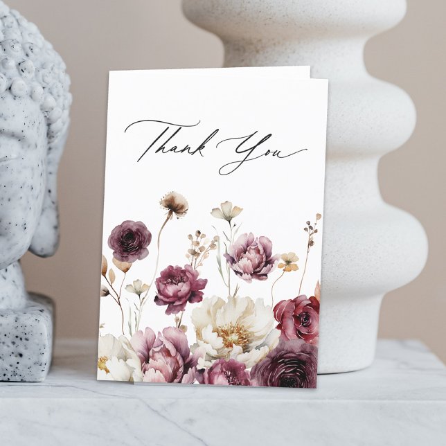 Merci d'abondance florale rustique (Our rustic floral abundance thank you card is a lovely choice.)