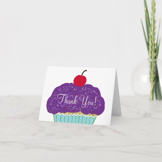 Merci pourpre de petit gâteau de cerise de vanille (Devant)