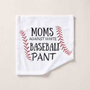 Mères contre les pantalons blancs de baseball