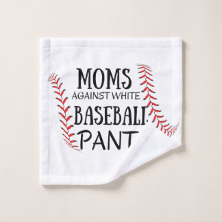 Mères contre les pantalons blancs de baseball