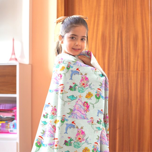 Mermaid Celebrating Christmas With Friends Fleece Blanket (Creator Uploaded)