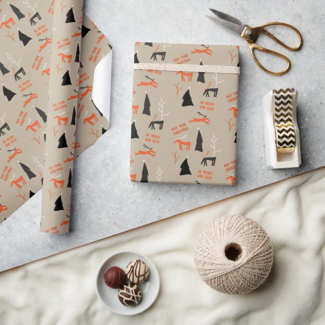 MERRY AND DEER CHRISTMAS WRAPPING PAPER (Crafts)