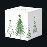 Merry Christmas | Christmas Tree Pattern  Favor Box<br><div class="desc">The design features a simple Christmas tree pattern.</div>